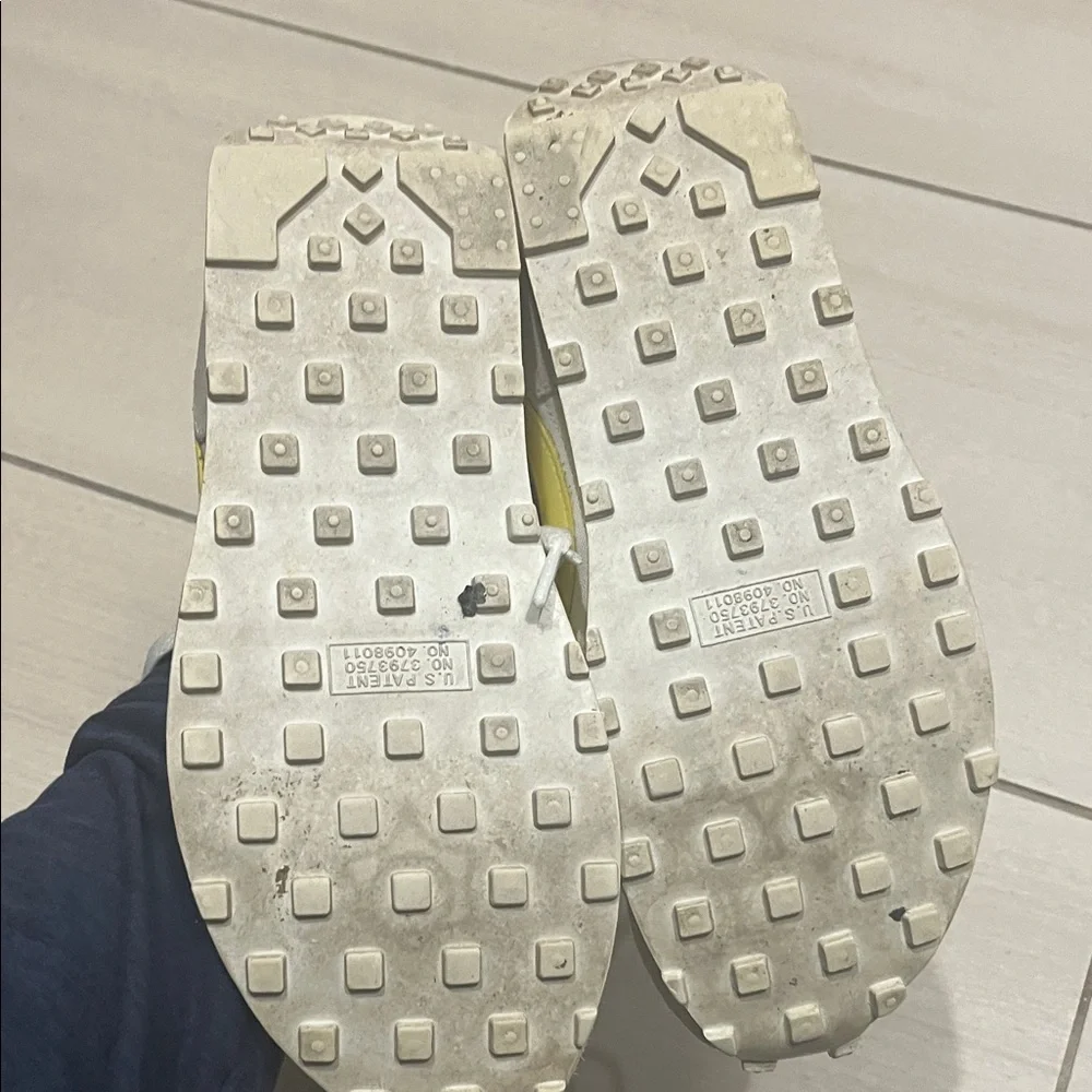 Nike White and Yellow Athletic Shoes - Picture 5 of 6